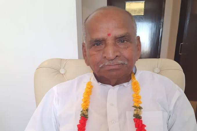 पद्मभूषण प्रो० वशिष्ठ त्रिपाठी